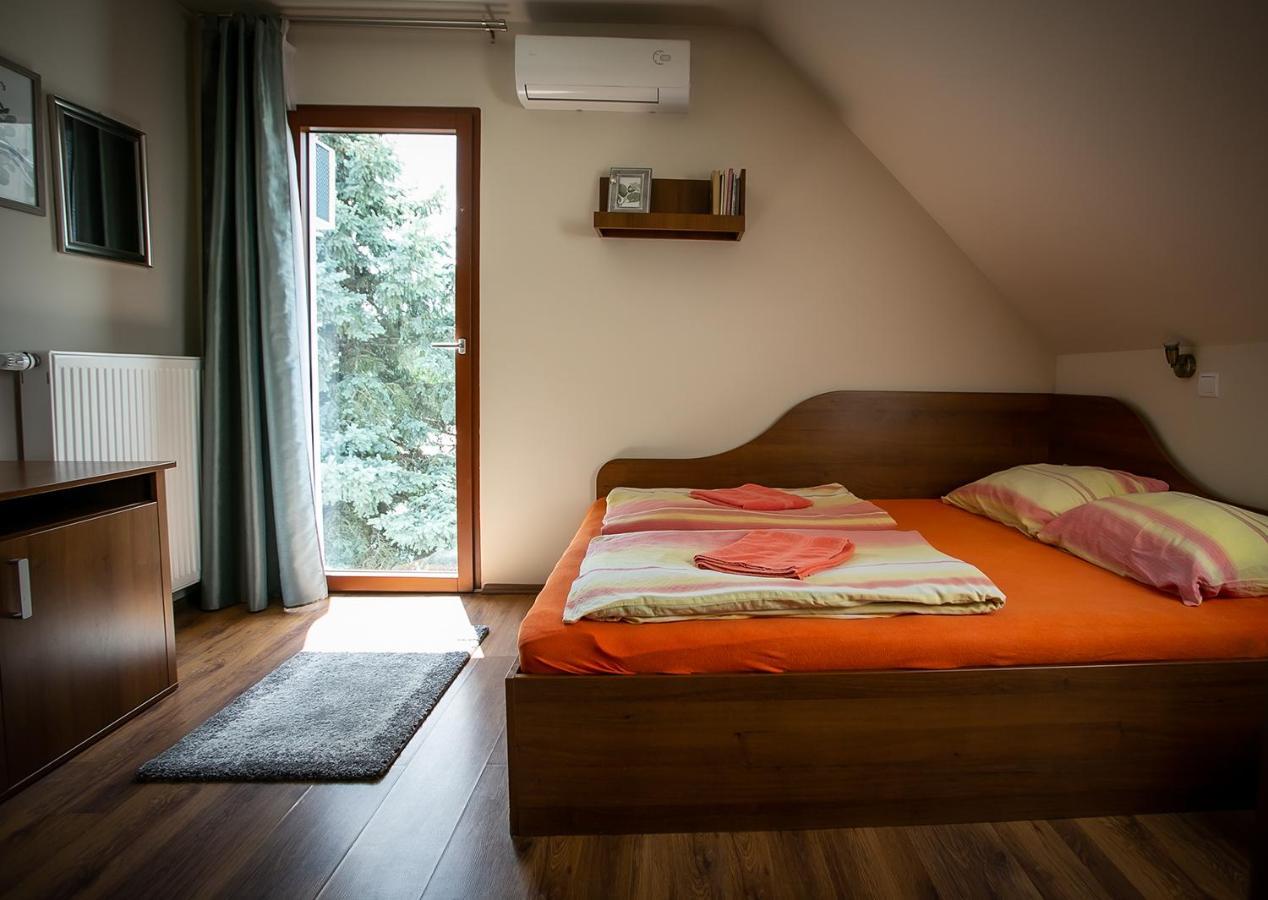 Forras Vendeghaz Villa Dunaegyhaza ภายนอก รูปภาพ