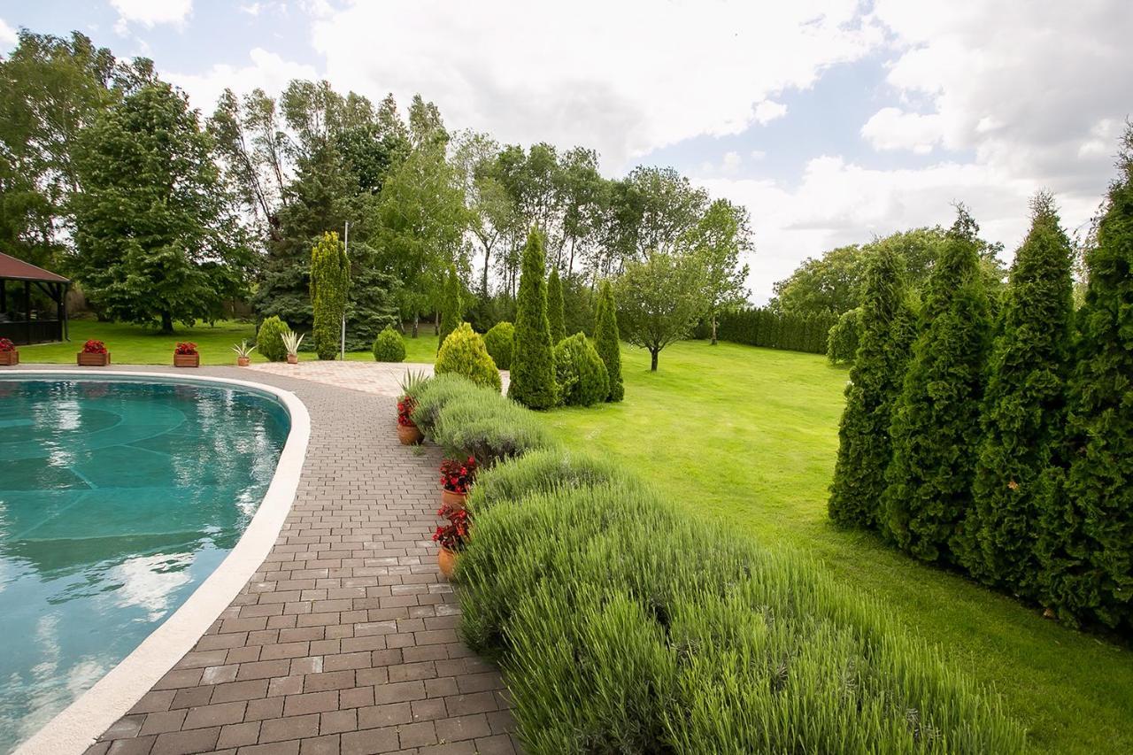 Forras Vendeghaz Villa Dunaegyhaza ภายนอก รูปภาพ