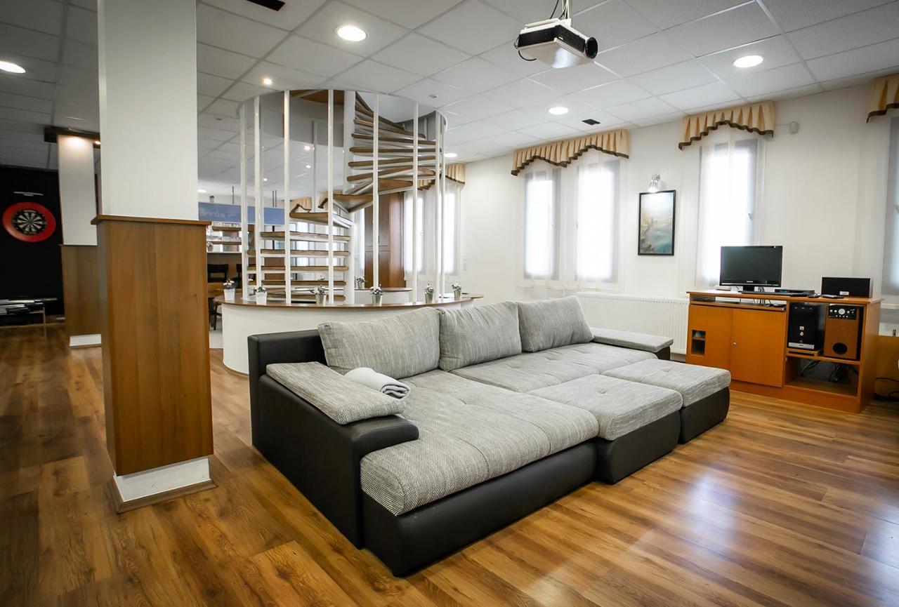 Forras Vendeghaz Villa Dunaegyhaza ภายนอก รูปภาพ