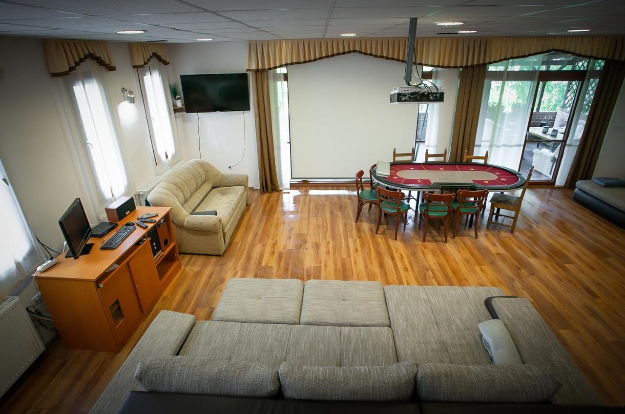 Forras Vendeghaz Villa Dunaegyhaza ภายนอก รูปภาพ